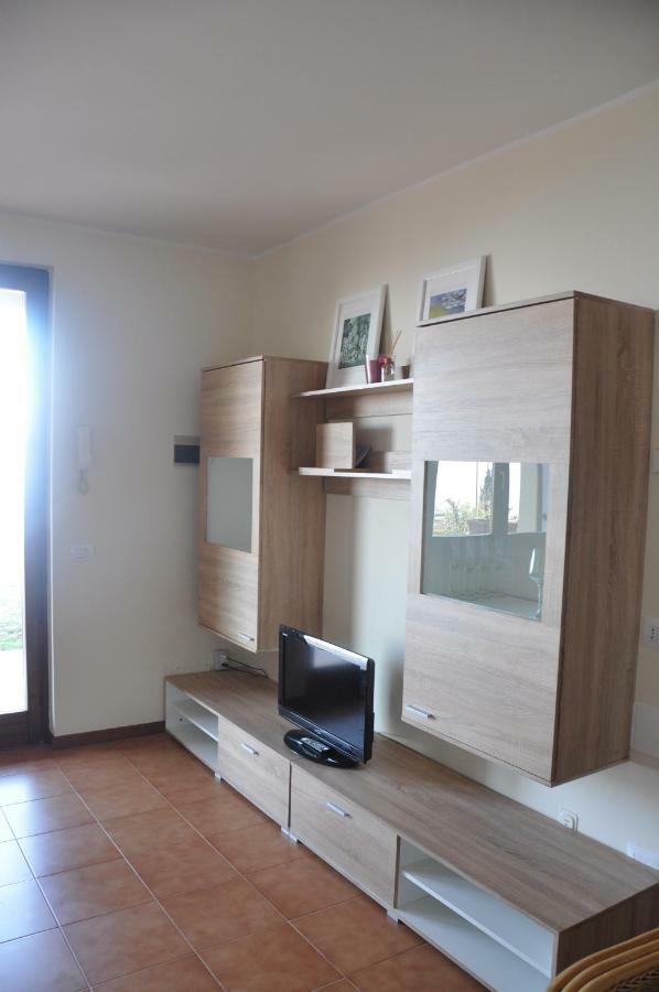 Appartamento Lago Di Garda Albisano Torri Del Benaco Exterior photo