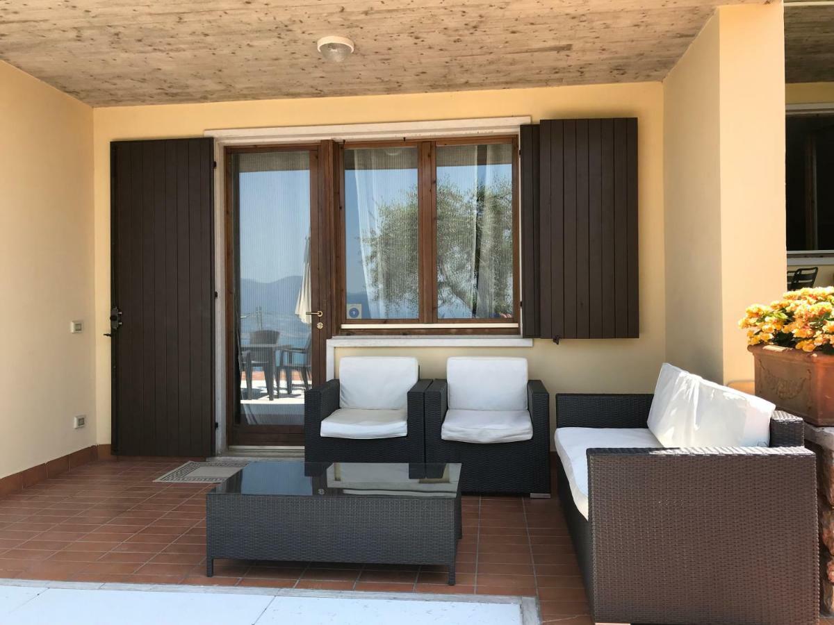Appartamento Lago Di Garda Albisano Torri Del Benaco Exterior photo