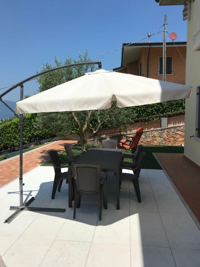 Appartamento Lago Di Garda Albisano Torri Del Benaco Exterior photo